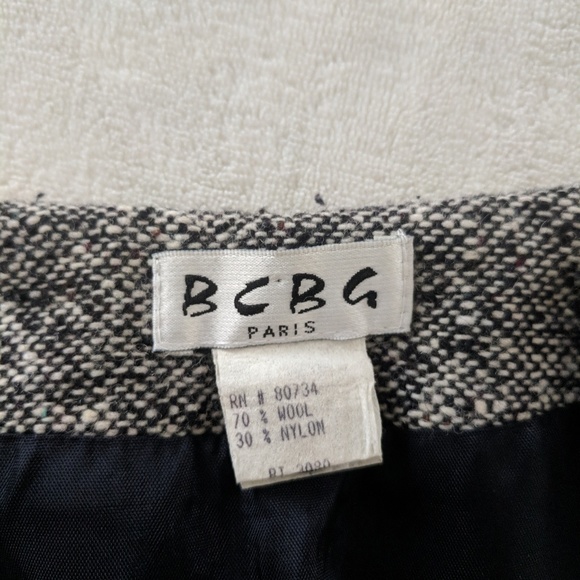 BCBG Paris Vintage 2pc Wool Set Blazer 6 Skirt 4 - Picture 7 of 8